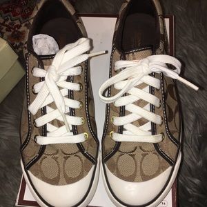 Women’s Coach Sneakers Size 7 - Great Condition